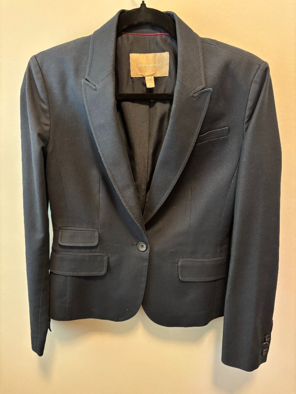 Banana Republic Navy One-Button Blazer – Size 2